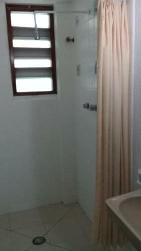 Hotel De Los Reyes