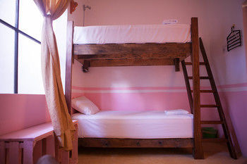 La Casona Hotel Y Hostel