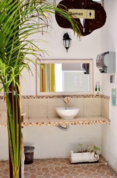 La Casona Hotel Y Hostel