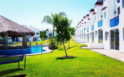 Casa En Tequesquitengo, Morelos-m�xico. Disfruta, Vive.