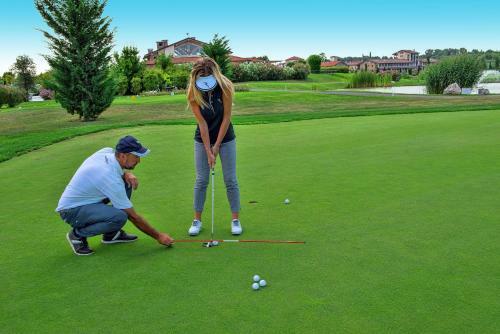 Garda Lake Cherv� Golf Apartments