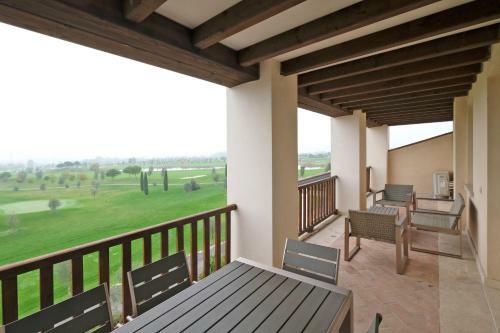 Garda Lake Cherv� Golf Apartments