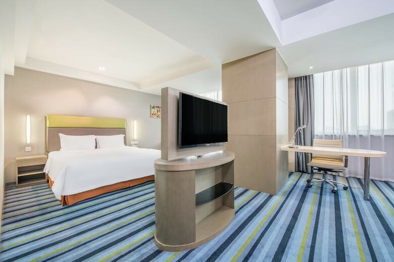 Holiday Inn Express Hefei Downtown, An Ihg Hotel