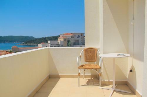 Hostal Guest House Dayana