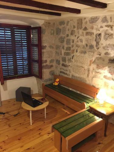Albergue Kotor Korea Guest House