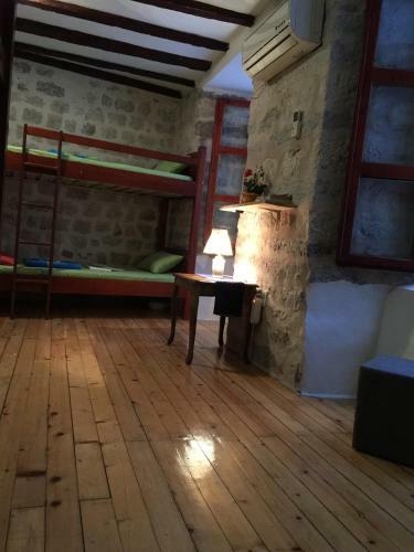 Albergue Kotor Korea Guest House
