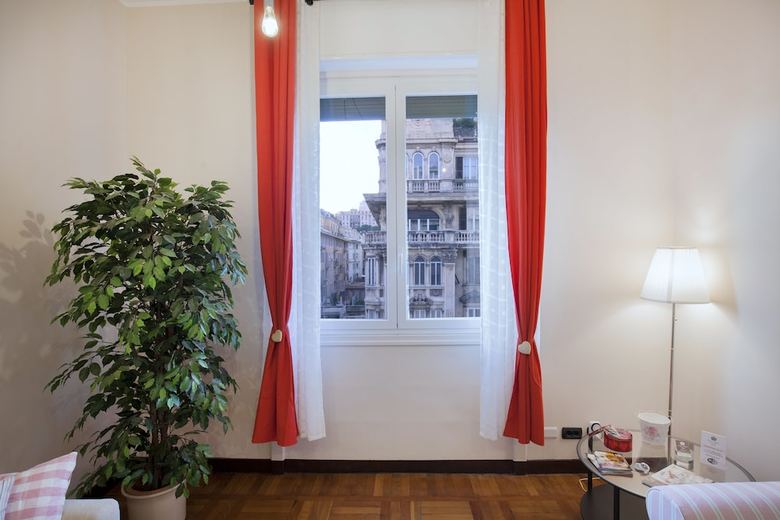 Hostal Vittoria Rooms