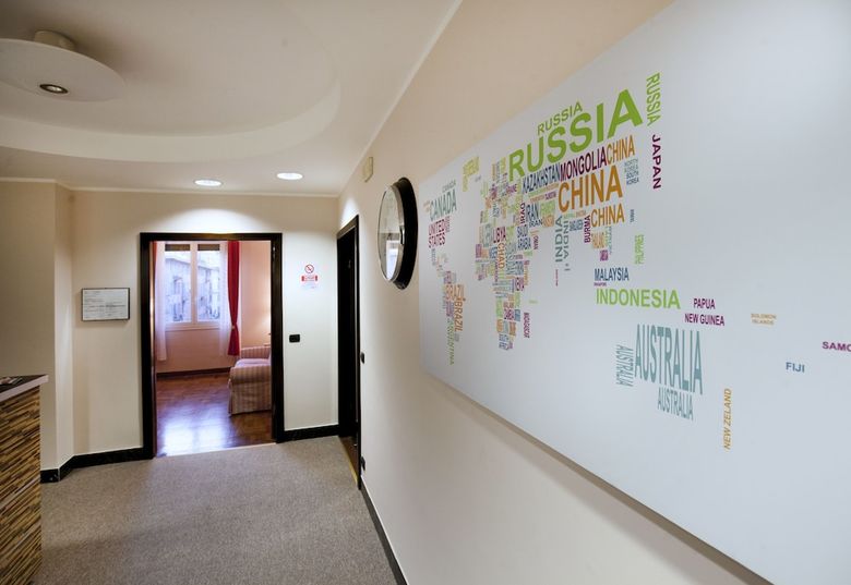 Hostal Vittoria Rooms