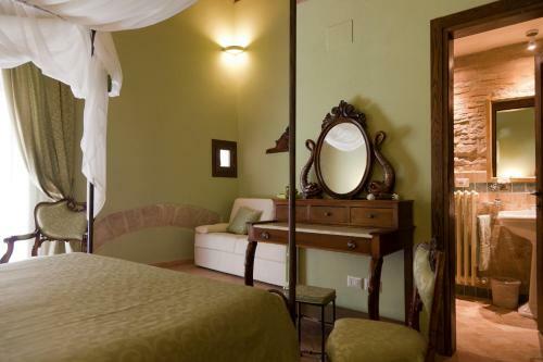 Hostal Calende Di Maggio