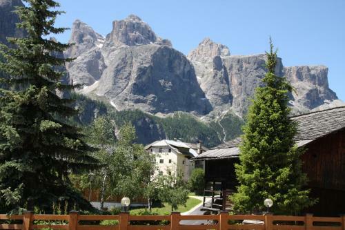 Apartments Residence Alta Badia