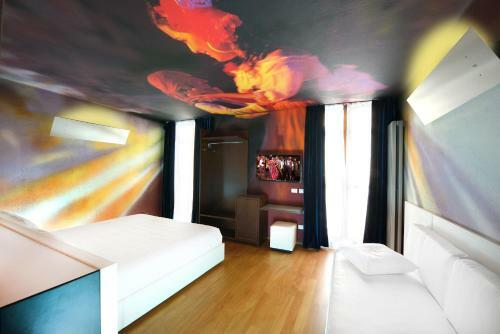 Hostal City Centre Rooms And Apartments