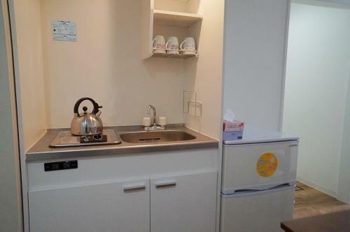 Hotel Tsuruhashi House
