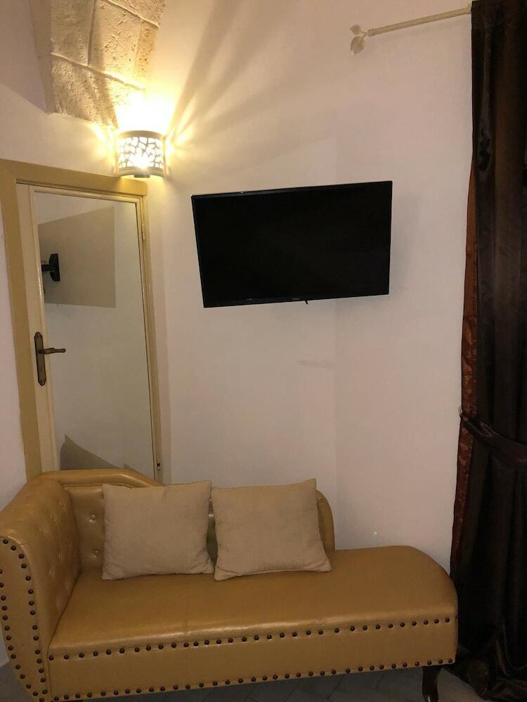 Bed & Breakfast La Grotta Del Re