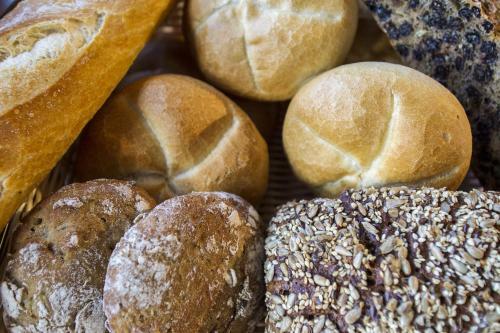 Hostal Garni Bed And Breakfast Broi