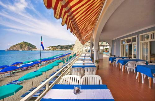 Hotel Vittorio Beach Resort