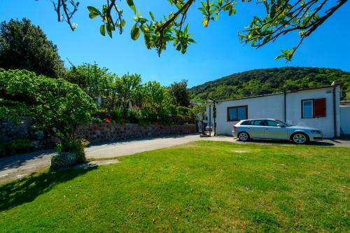 Villa Angela Apartments