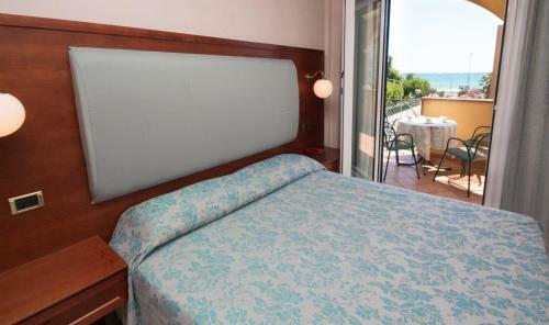 Aparthotel Hotel Costazzurra