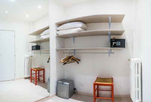 Hostal B&B Stazione Bologna