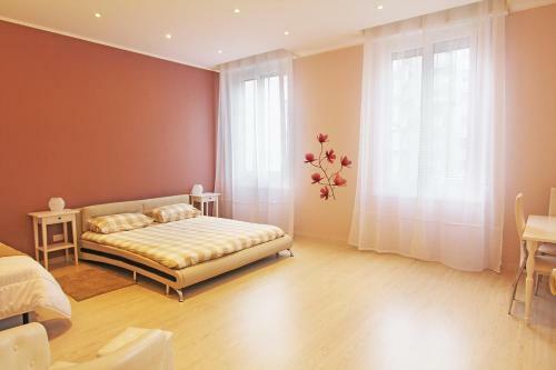 Hostal B&B Stazione Bologna