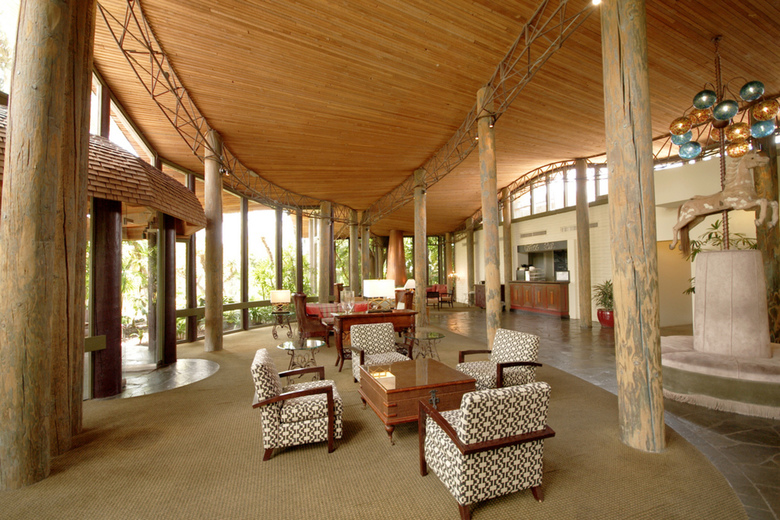 Hotel Paradise Point Resort And Spa
