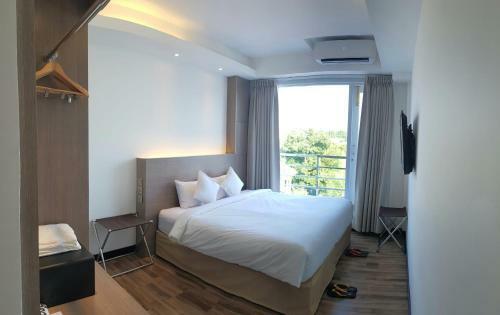 Hotel Clover Suites Royal Lake