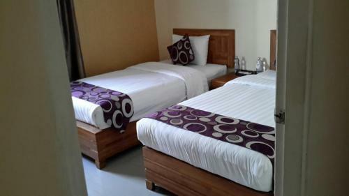 Hotel 9 Mile