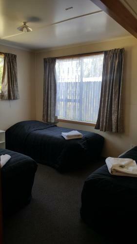 High Country Lodge, Motels & Backpackers