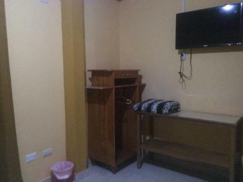 Hotel Hostal Vicu�a