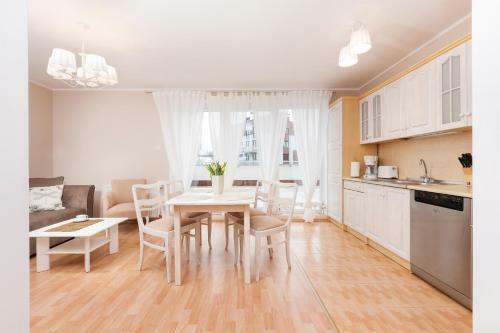 Sunny Apartments Jantar