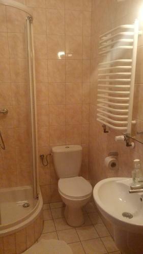 Bed & Breakfast Go?ciniec Chorzowski