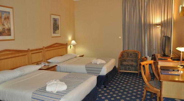 Hotel Grand Continental