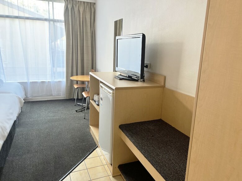 Stay At Alice Springs Hotel
