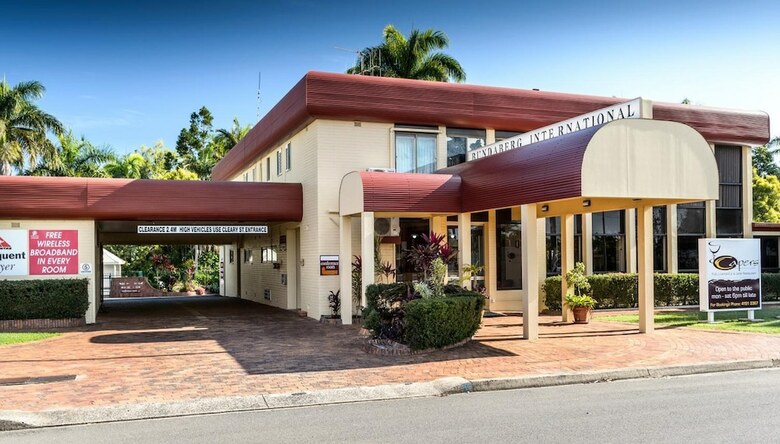 Hotel Country Comfort Bundaberg