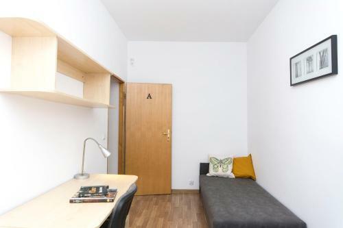 Albergue Akademikus Toru?