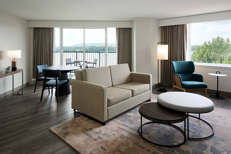 Hotel Delta Fredericton