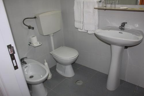 Hostal Residencial Tropic�lia Al