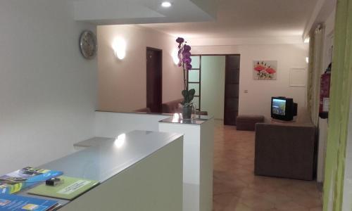 Hostal Residencial Tropic�lia Al