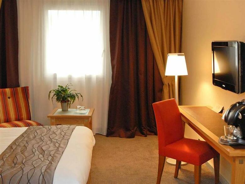 Hotel Mercure Caen Centre Port De Plaisance