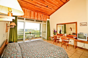 Hotel Monta�a Monteverde