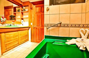 Hotel Monta�a Monteverde