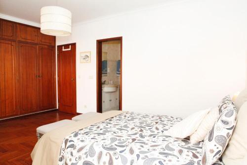 Cascais Guia?s Gorgeous & Spacious Apartment