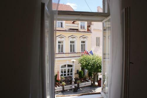 U Kolob??ky Apartment