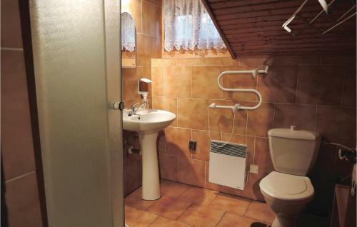 Three-bedroom Holiday Home In Josefuv Dul