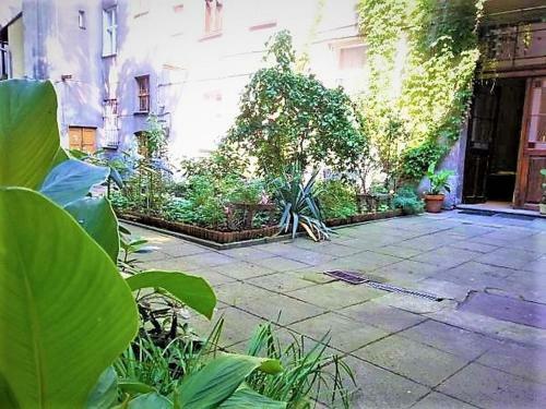 Homely Grey Apartment Old Town