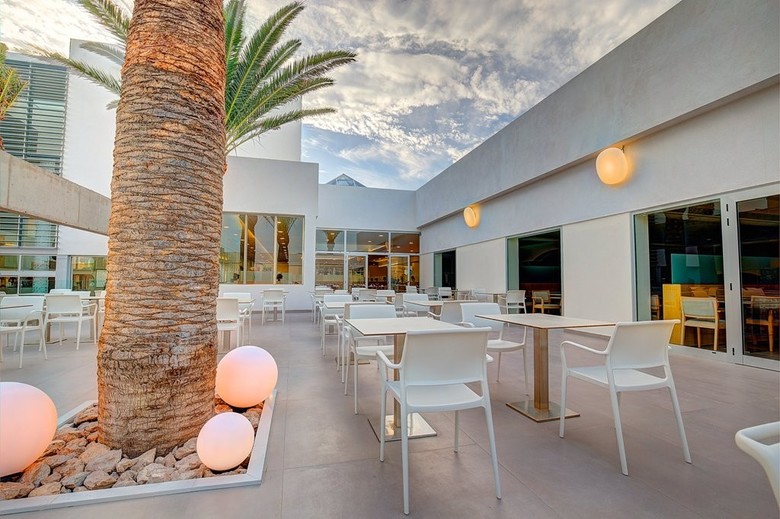 Hotel Sbh Monica Beach & Resort