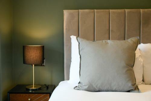 Hostal Raniven Guest House