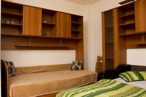 Luca Apartments