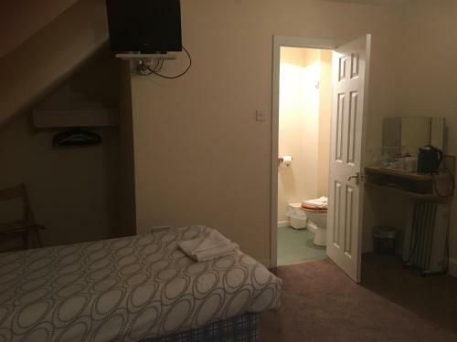 Bed & Breakfast Alderlea House