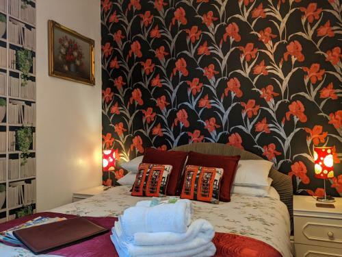 The New Guilderoy Hotel