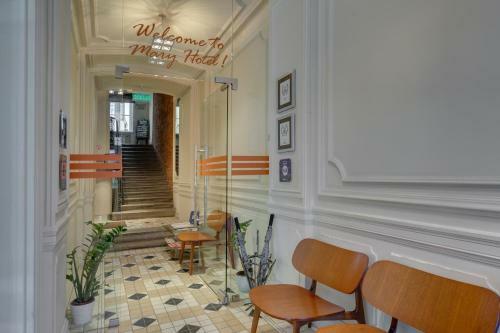 Mary Hotel
